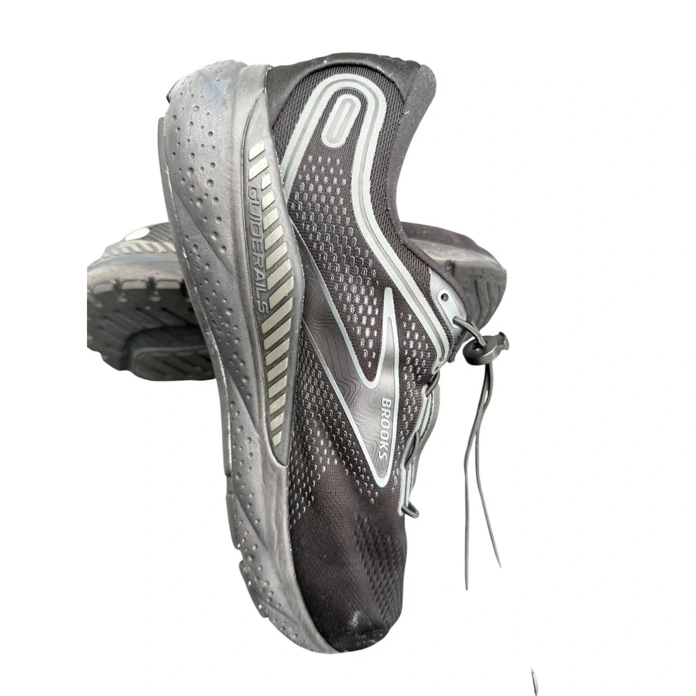 Brooks product pair
